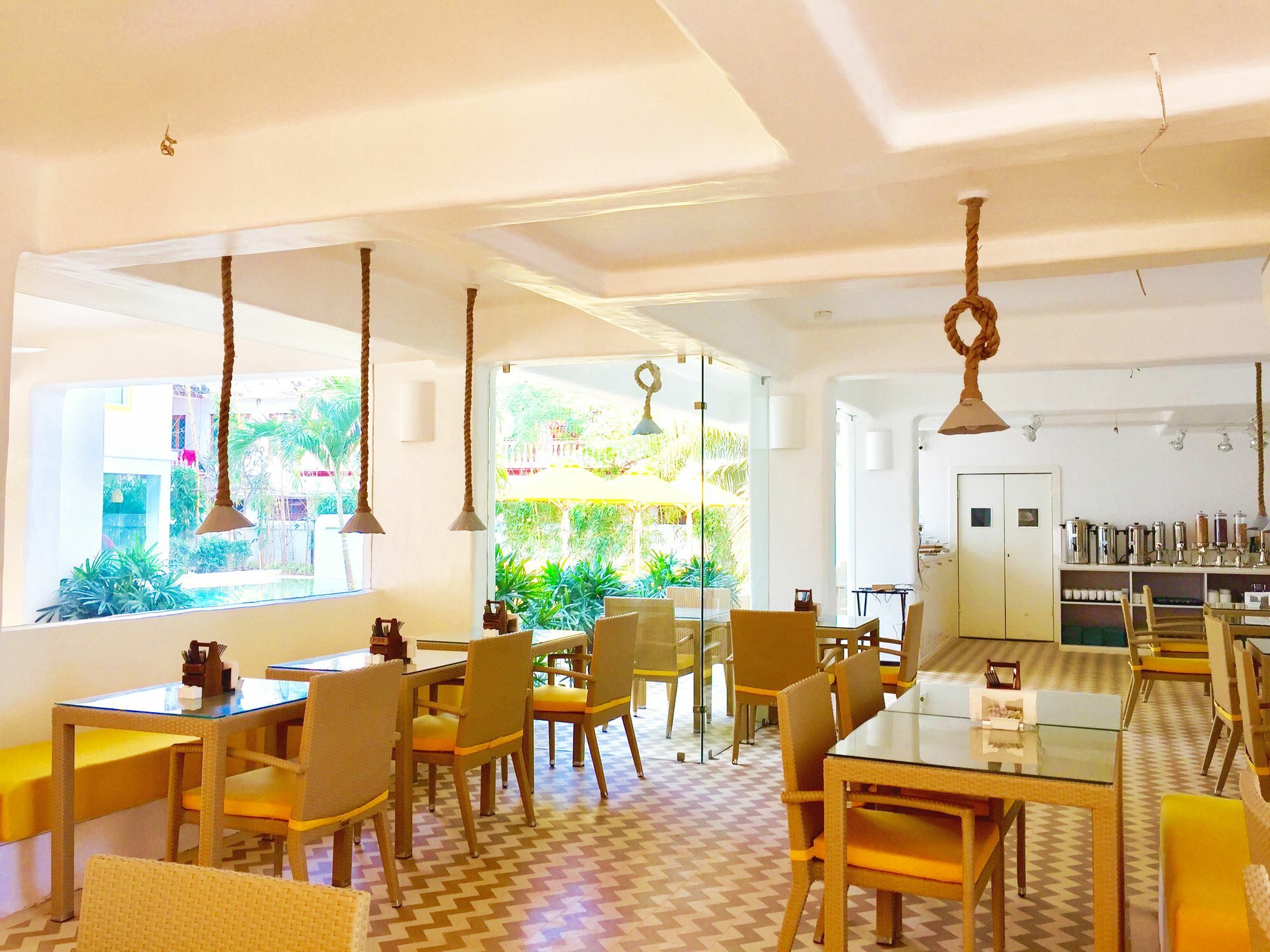 Bloom Hotel - Calangute Buitenkant foto